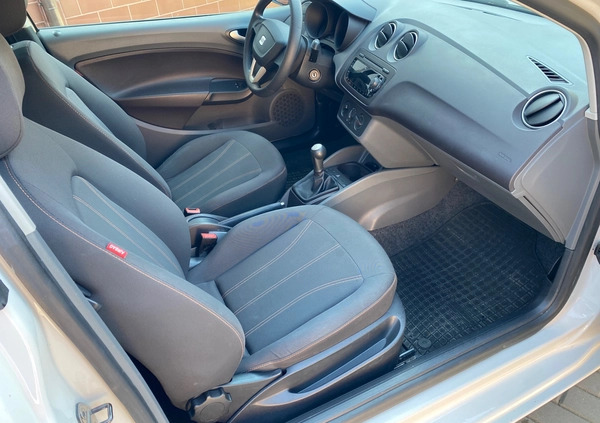 Seat Ibiza cena 16999 przebieg: 118368, rok produkcji 2011 z Nysa małe 352